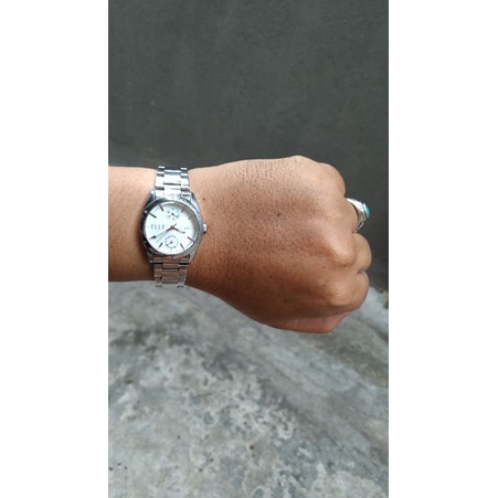 jam tangan elle studio multifungsi white dial second bekas original