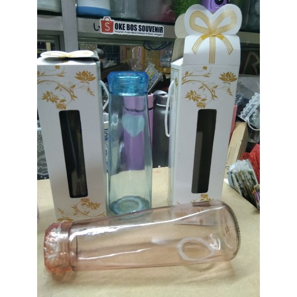 SOUVENIR BOTOL KRISTAL KEMAS DUS GOLD