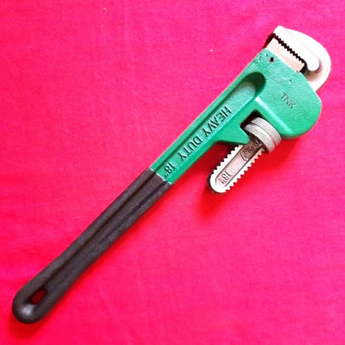 Kunci Pipa 18" Inch Tnk / Tanaka Gagang Lapis Karet