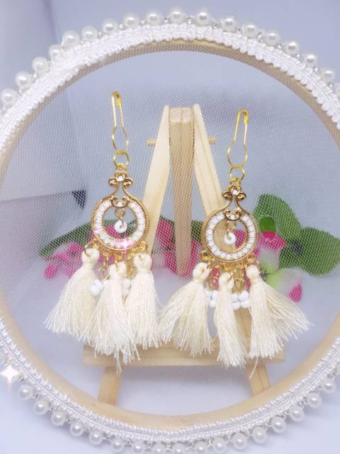 A145 Anting hijab juntai rumbai bohemia gold