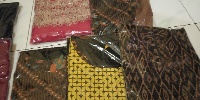 Batik Dolby Dolbi Dobby Doby Tenun Sutra Tulis Katun Atbm Baron Atasan Batik Wanita Sogan