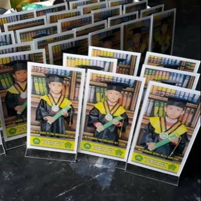 

Vandel Cinderamata Kenang Kenang Dari Akrilik