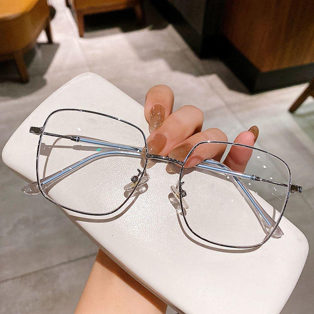Nanas Anti-Cahaya Biru Kacamata Kantor Tahan Lama Pelindung Mata Bingkai Ultra Ringan