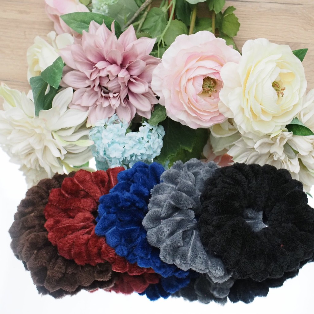 Scrunchie BULU HALUS TEBAL UKURAN BESAR LEMBUT KUALITAS PREMIUM KOREA Cepol Kuncir Scrunchies Aksesoris Rambut