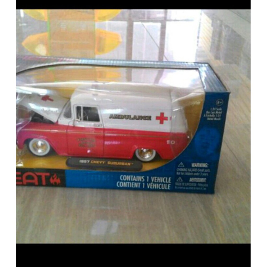 skala 1 24 jada toys chevy suburban Terbaik