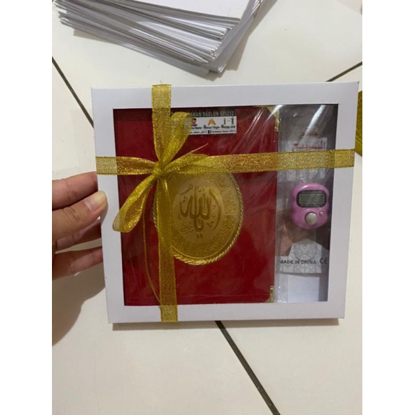 

paperbox custom 10*10*8//kotak dus packing souvernir serbaguna