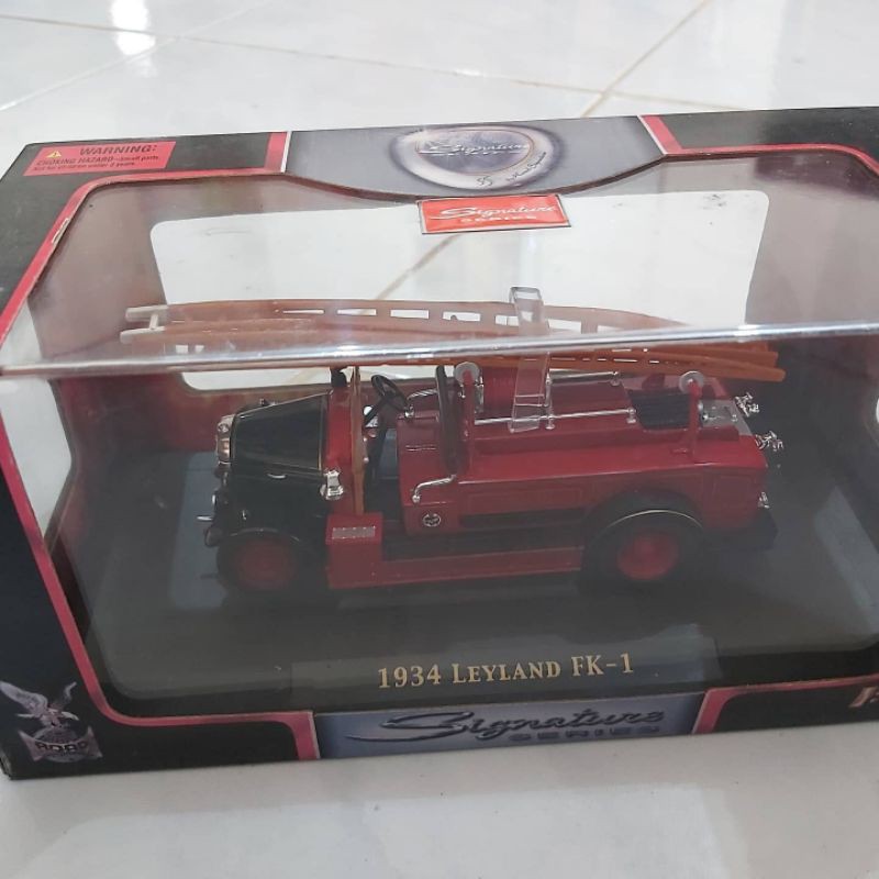 Leyland FK - I 1934 by Yatming