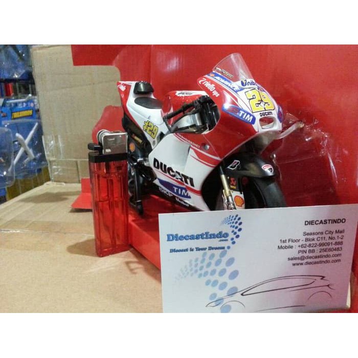 Diecast Motogp - Diecast Ducati - Diecast New Ray Vespa Newray - Motor Gp Ducati Desmosedici Andrea