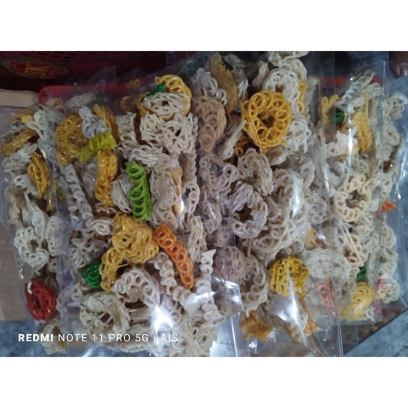 

keupuk BS,tinggal goreng,camilan rakyat,murah,250 gram