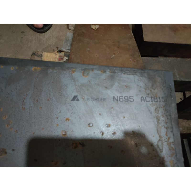 baja stainles bohler N695- AISI 440c bahan pisau dan golok, bukan elmax, k110, sleipner, k340.