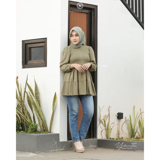 Yolanda Blouse Nadheera