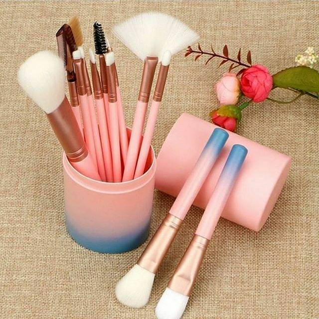 

kuas no brand 12 pcs