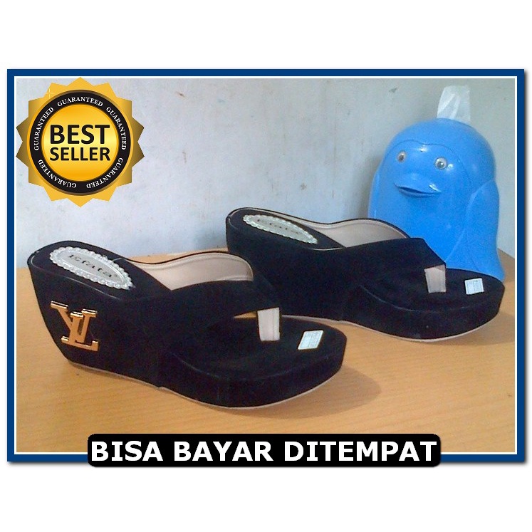 Angel Key Sepatu Sandal Wedges Wanita Import Premium Slip On Fash XW883  Lv - Hitam, 37