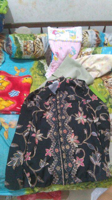 Couple Batik Cbpjp03 Kemeja Pria Tangan Panjang Dan Rok Prisket Panjang Wanita Bunga Rambat Hitam