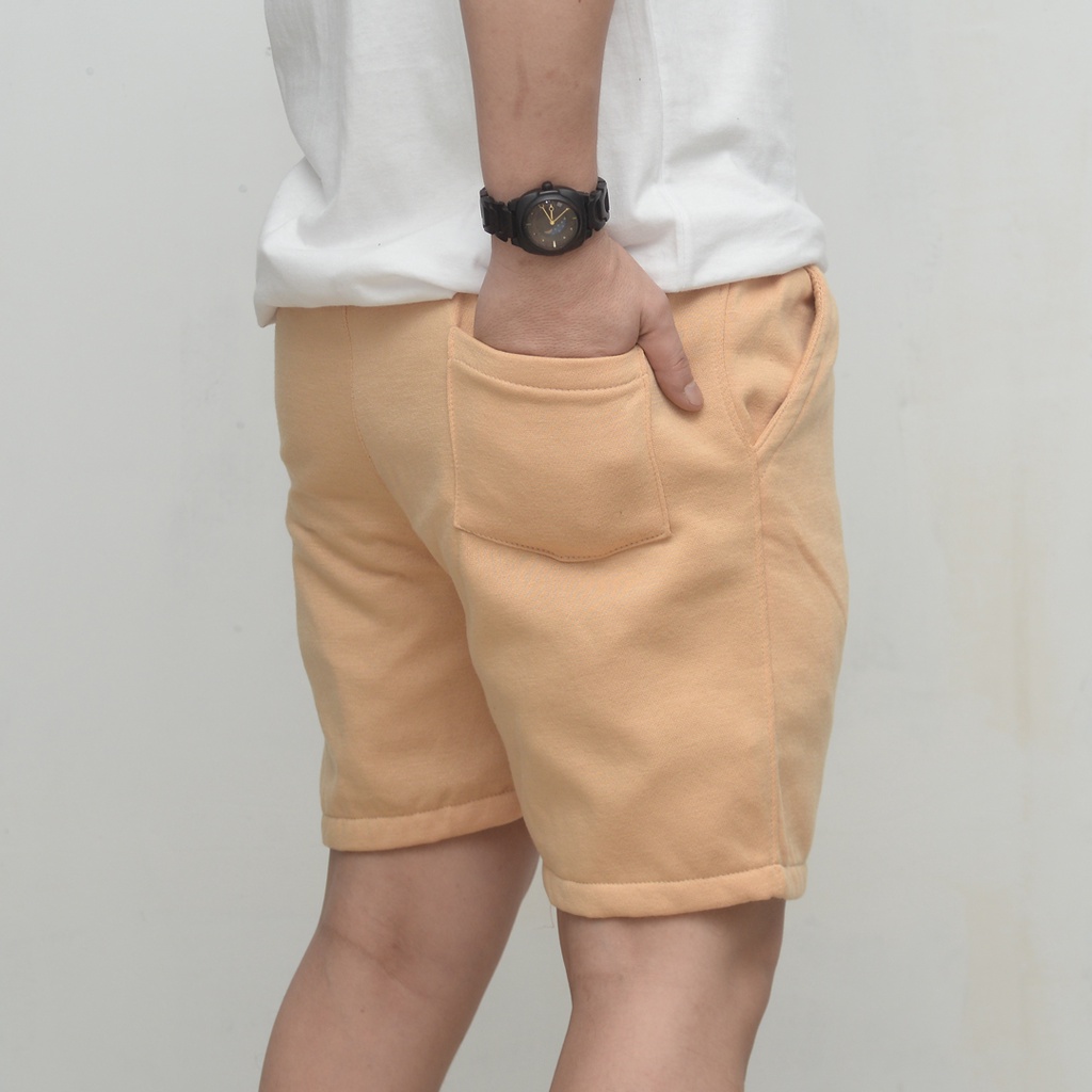 Wengkie.id / Boardshort / celana pendek pria / celana pendek wanita / celana casual / celana pendek murah / Warna Cream