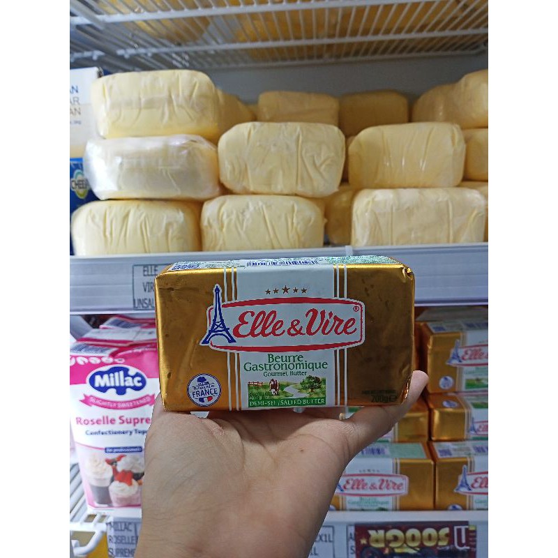 

Elle&Vire Butter 200g - Toko Bahan Kue Deligold Jambi