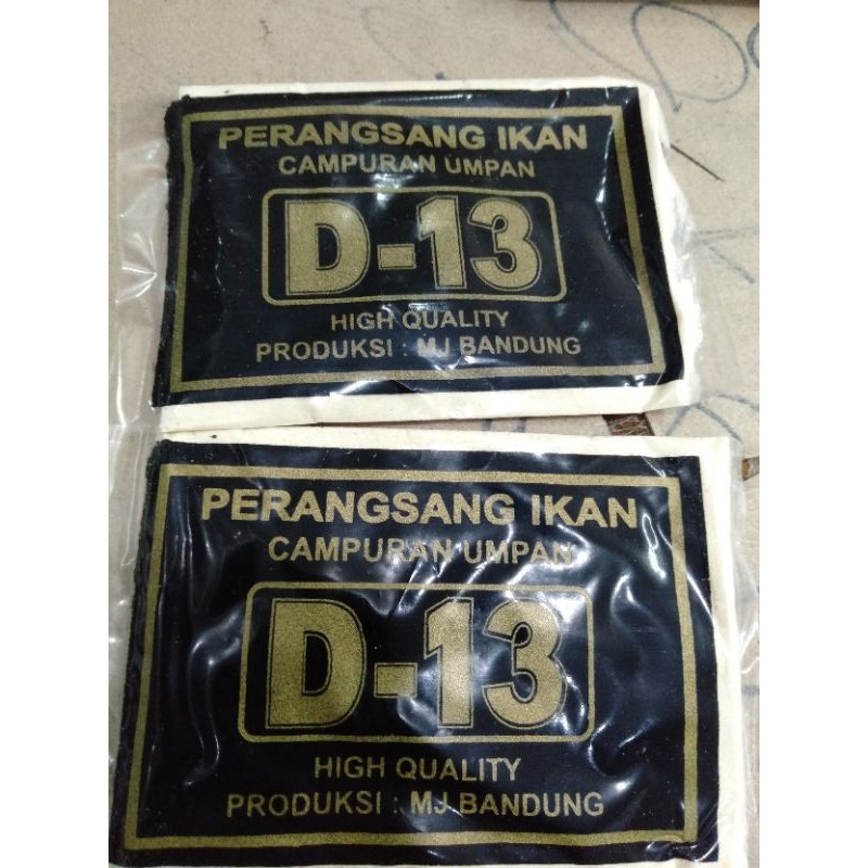 grosir - Perangsang umpan D 13 hitam gold - umpan pancing ikan mas