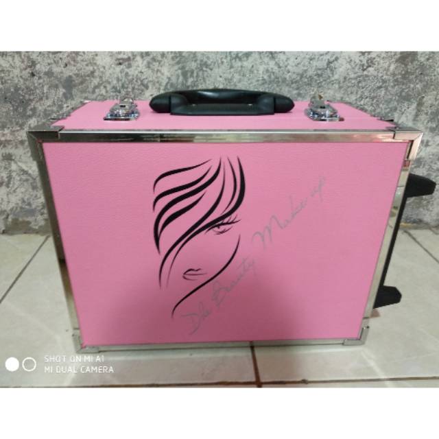 Beautycase Atau Koper Make Up 6 Lampu Pink