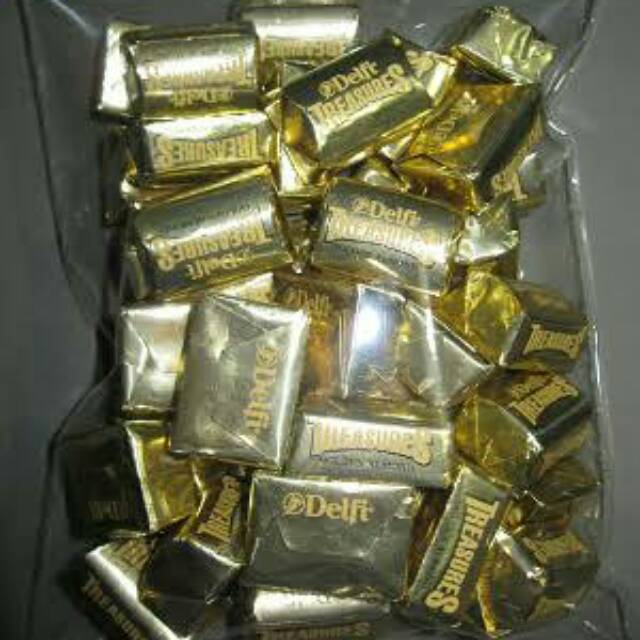 

Coklat Treasure Almond Cookies / Coklat Putih / Coklat Delfi