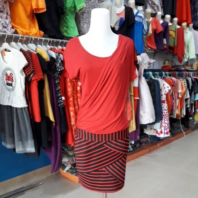 dress kerja / dress kantoran / office look