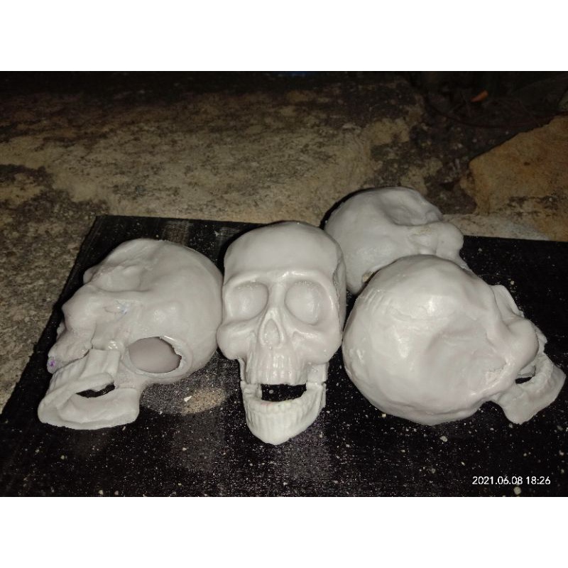 hiasan aquarium tengkorak 9cm