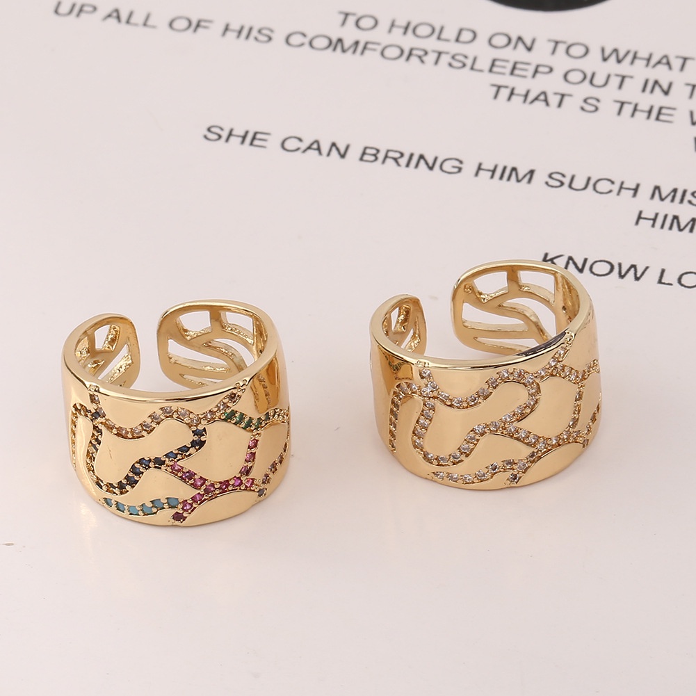 Ornamen tembaga 18K emas lebar cincin pria dan wanita hip hop malam perhiasan hadiah Valentine