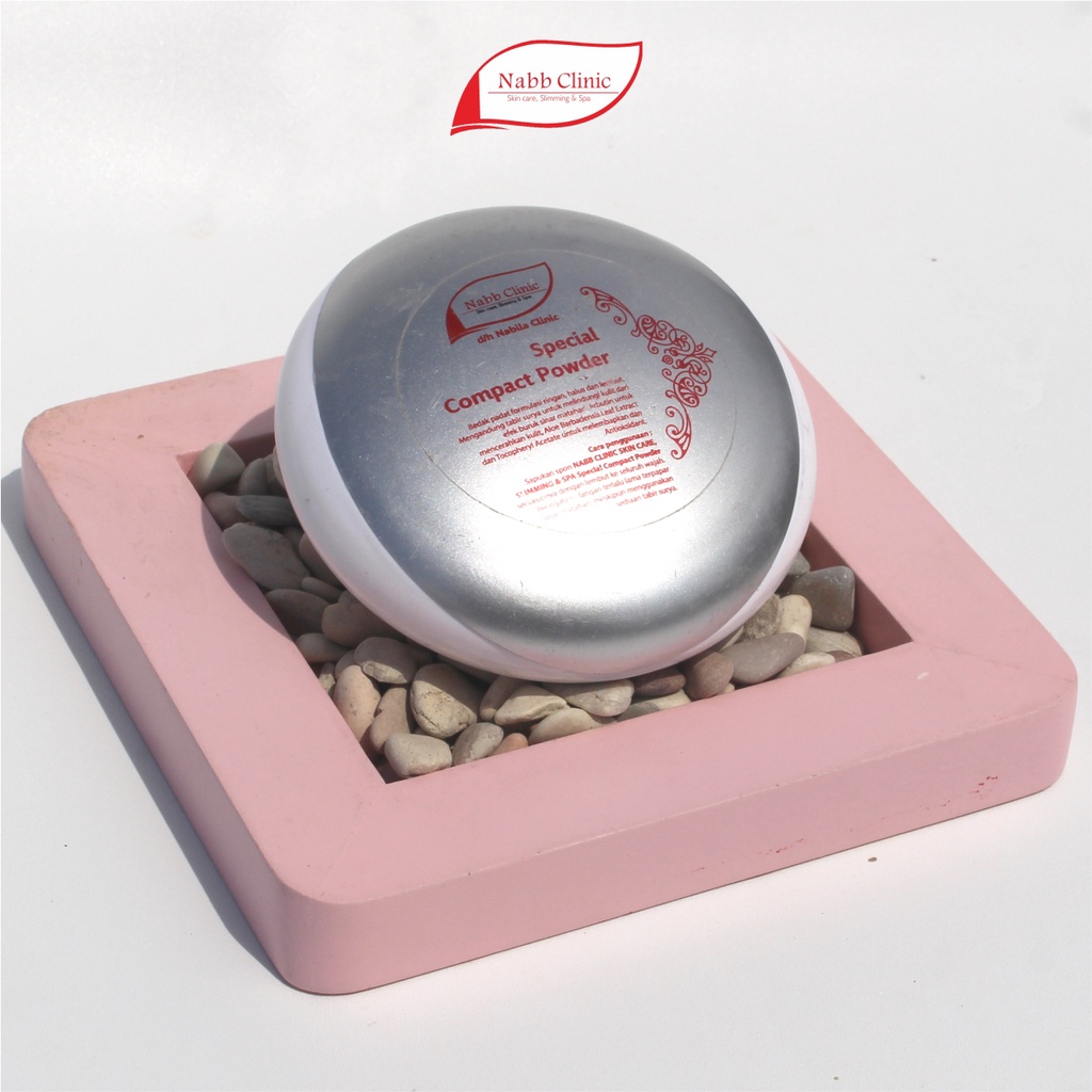 Bedak Padat Spesial / Special Compact Powder