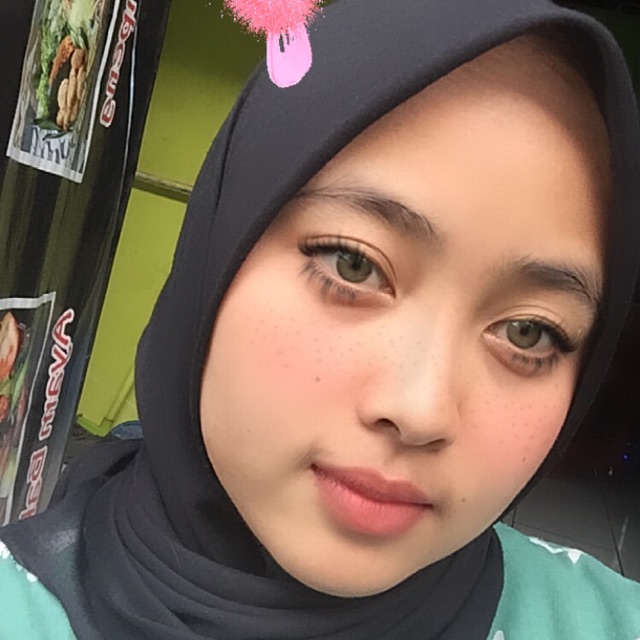 silviacantik18