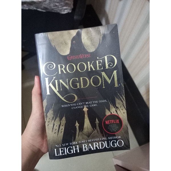 Crooked Kingdom by Leigh Bardugo preloved