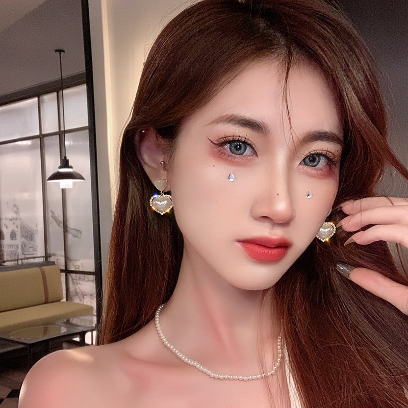 Anting Drop Kristal Mutiara Bentuk Hati Warna Emas Untuk Wanita