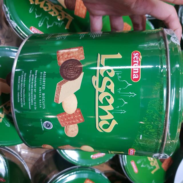 Serena legend kue kaleng kue lebaran