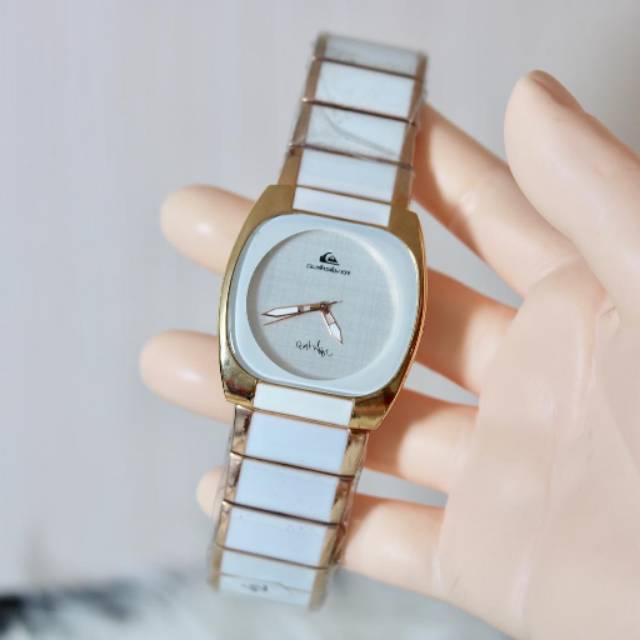 Jam Tangan Wanita terbaru  QUICKSILVER 021308