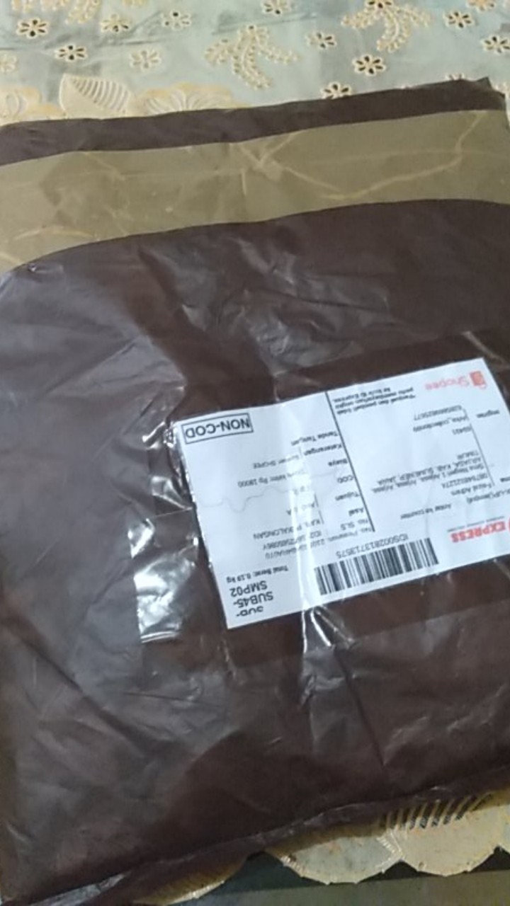 Batik Aksen Atasan Kerja Casual Batik Modern Wanita Peplum Kombinasi Embos Tanpa Lengan Panjang Solo