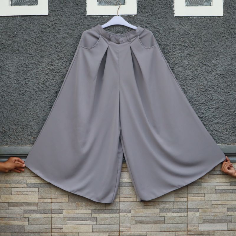 Wide pants Celana Kulot Lebar by riZAru