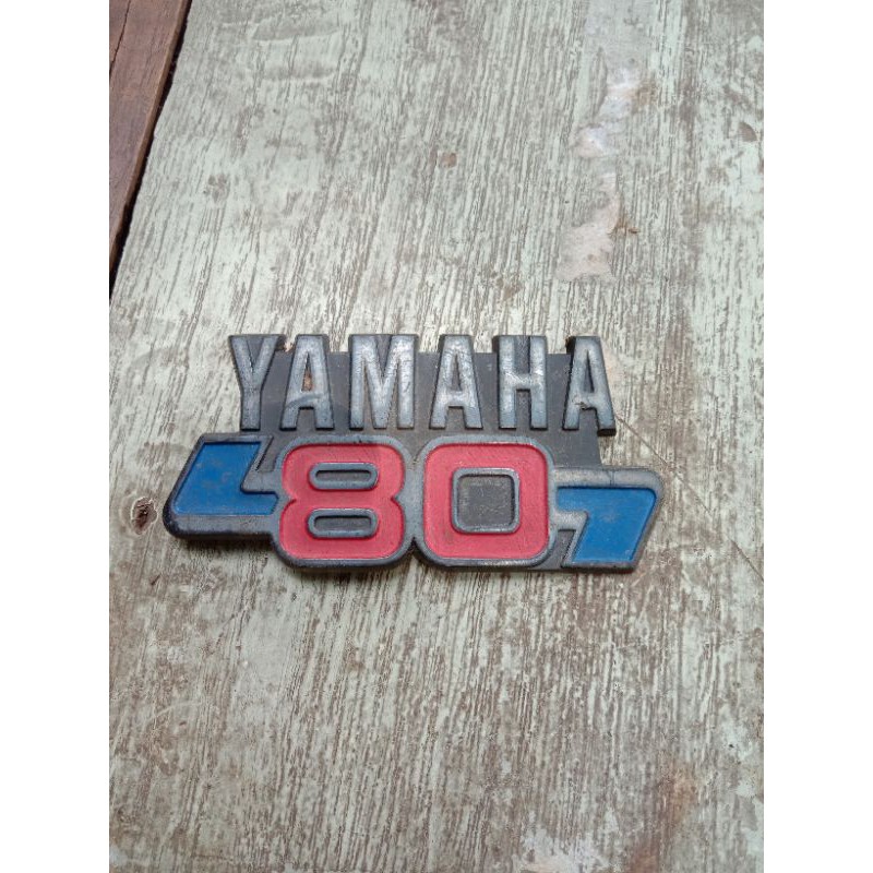 emblem sayap v80 tahun 1979