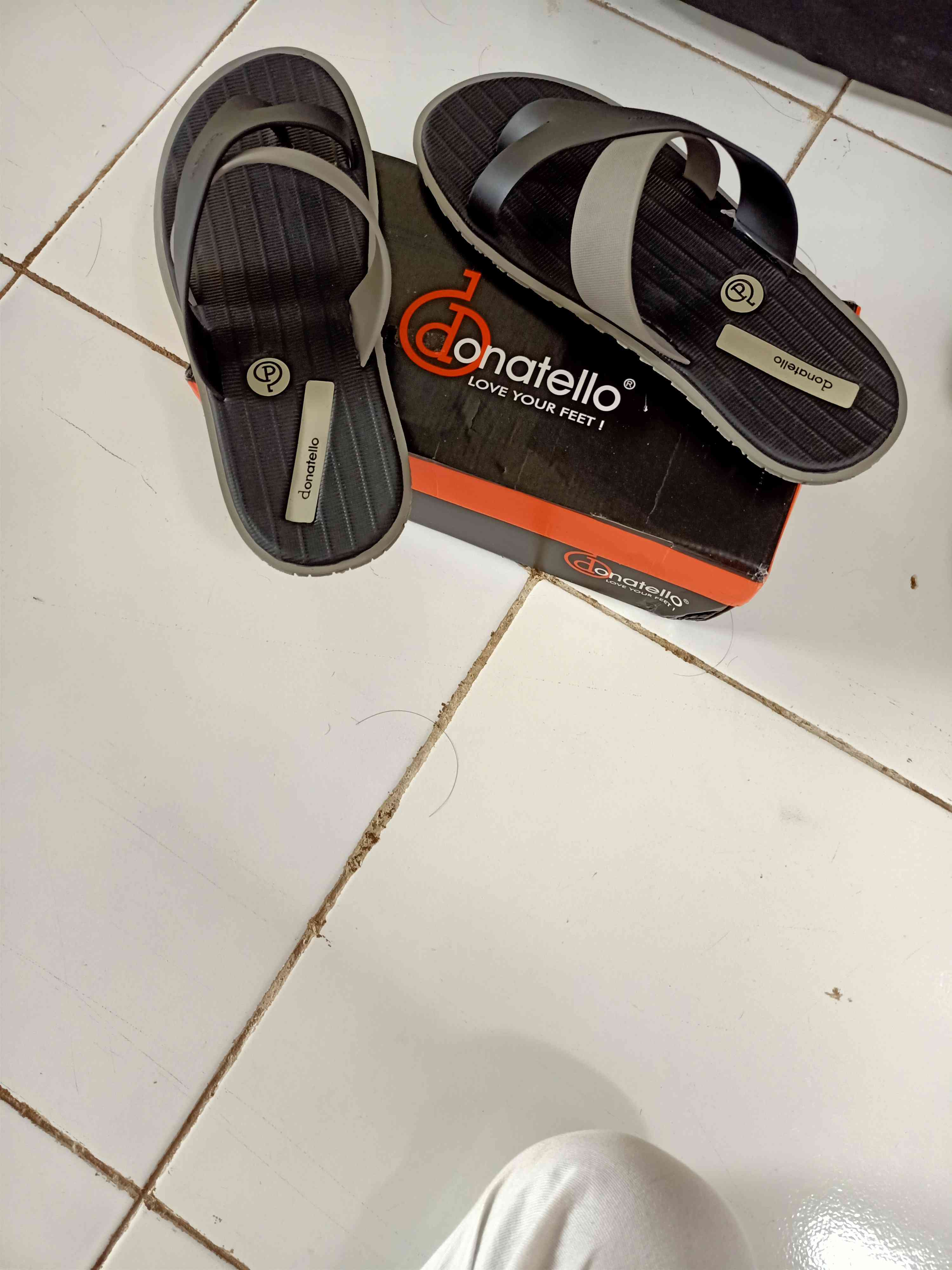 Donatello VN810202 Sandal Pria | Shopee Indonesia