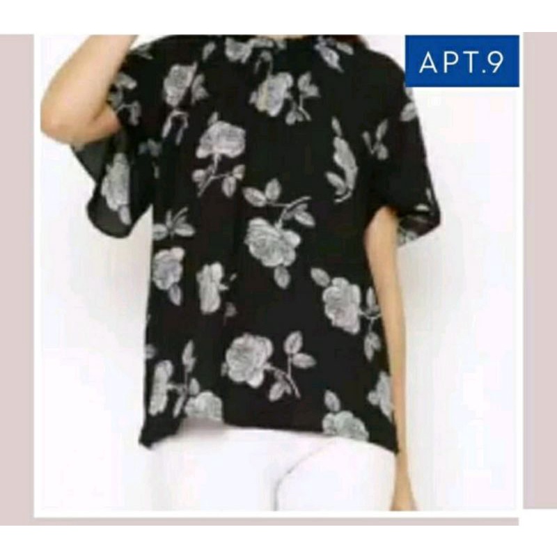 APT.9 blouse slevesless flower