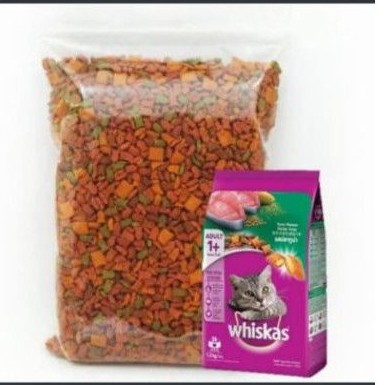 makanan kucing Whiskas repack 1kg