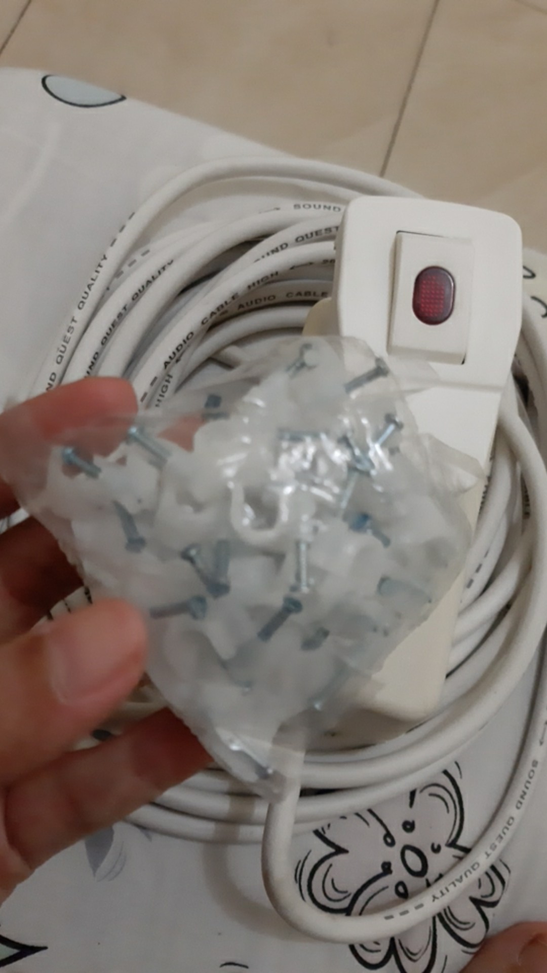 Paku Klem Kabel No. 7