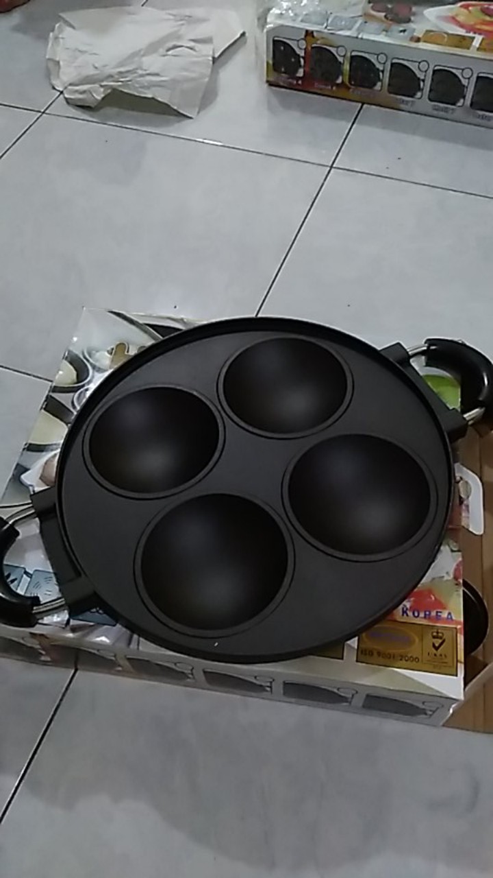 Cetakan Kue Serabi  Apem Lumpur Dorayaki 4 Lubang Cekung