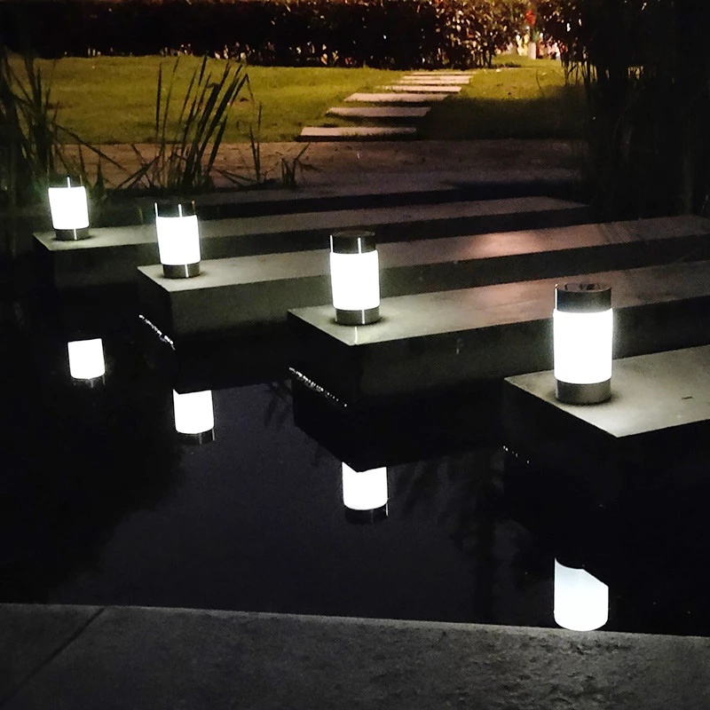 Lampu Taman LED Tenaga Surya Bentuk Silinder Tahan Air Untuk Dekorasi Outdoor