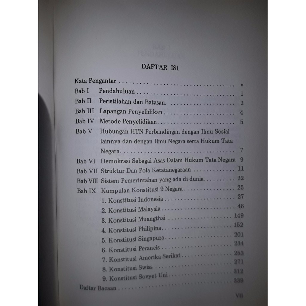 Intisari Hukum Tatanegara Perbandingan Konstitusi Sembilan Negara BPBN