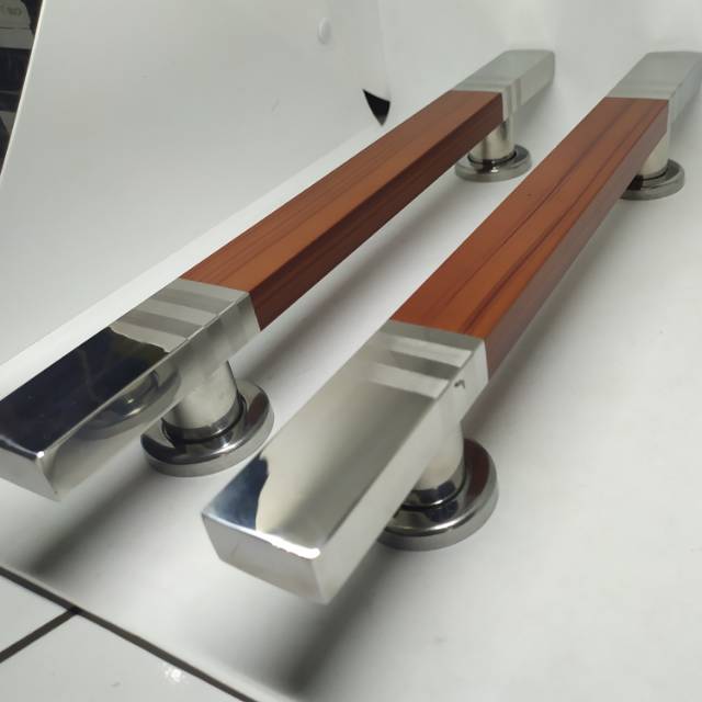 Handle Pintu Rumah Kayu Tarikan Pintu 33 Cm Gagang Pintu Kotak Kunci Pintu Stainles Pipih Kombinasi Shopee Indonesia