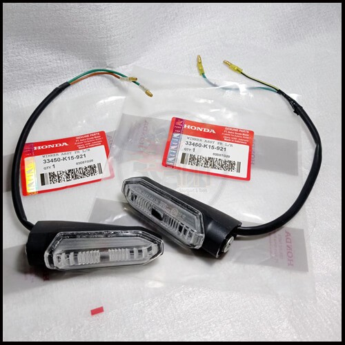 LAMPU SEN SEIN KIRI-KANAN DEPAN HONDA NEW CB150R-STREETFIRE K15G-CBR 150R K45G KODE: 33400K15921
