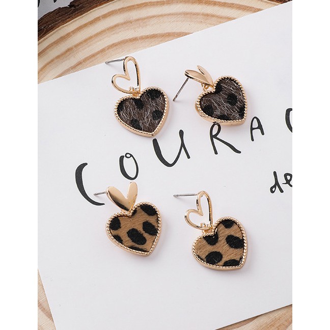 LRC Anting Tusuk Fashion 925 Silver Needle Hollow Metal Asymmetrical Leopard Love Earrings D42733