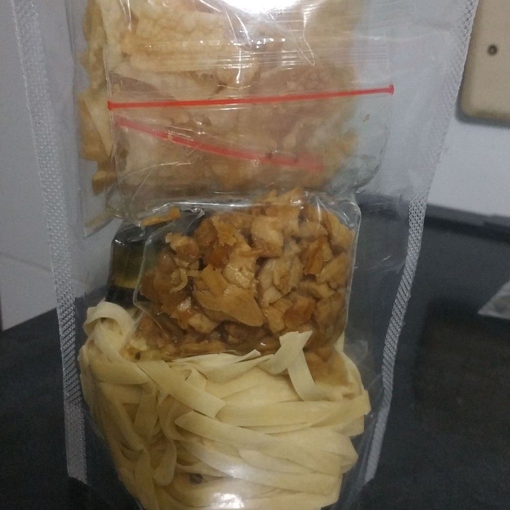 

BAMKIE LEBAR FROZEN