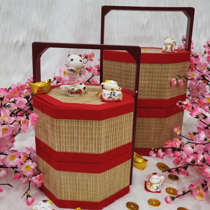 

Paket box dekorasi sakura hampers imlek cny parcel kado kue kering 107