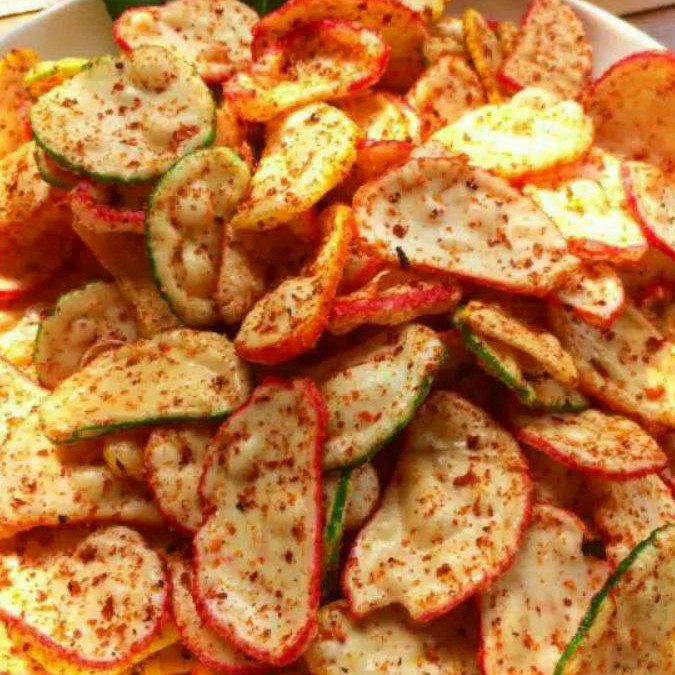 

SEBLAK KERING AROMA DAUN JERUK KEMASAN STANDING POUCH