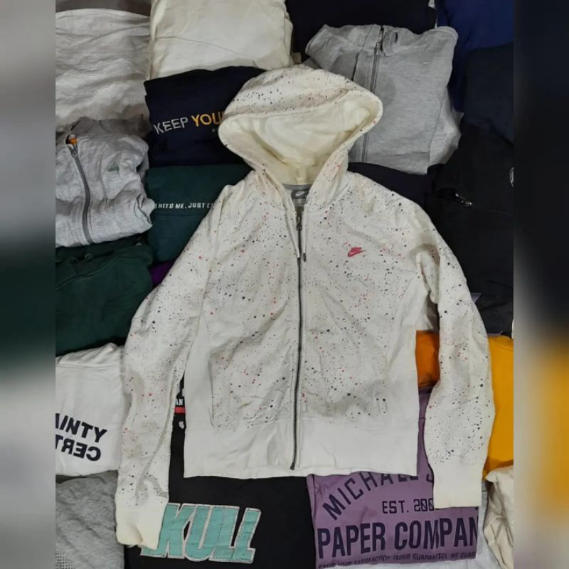 hoodie nike putih