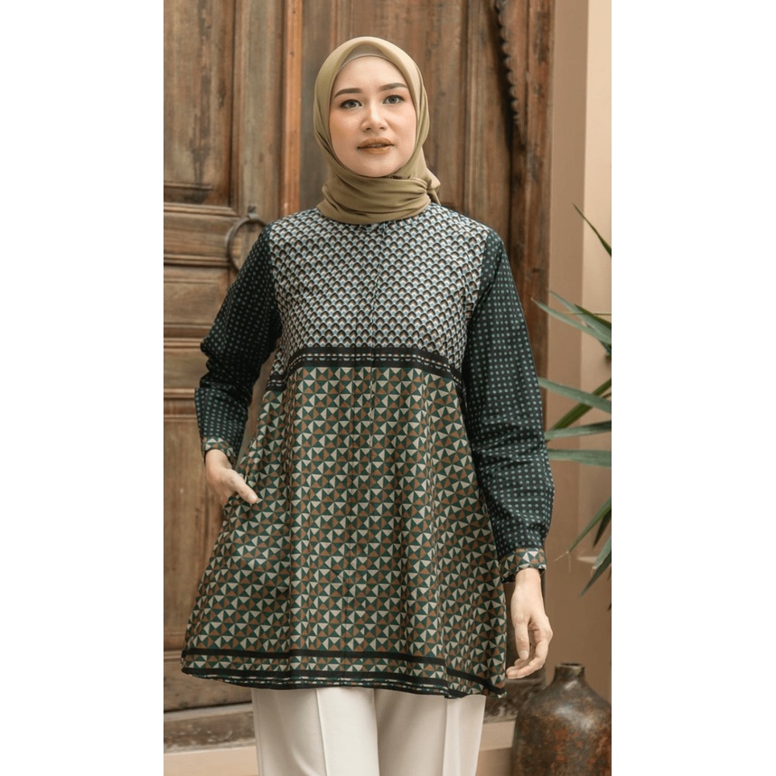 Suri Blouse Heaven Lights